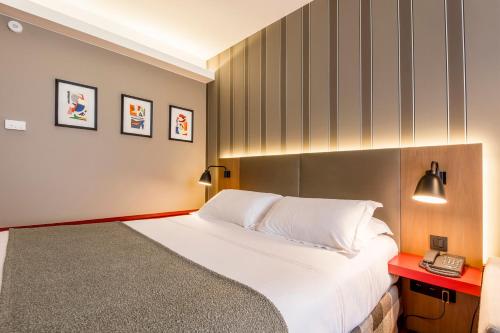 Hôtel Des Artistes - image 5