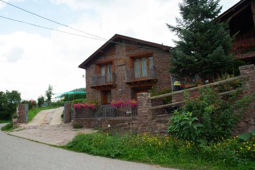  Casa Rural Cal Bosch in Llagunes