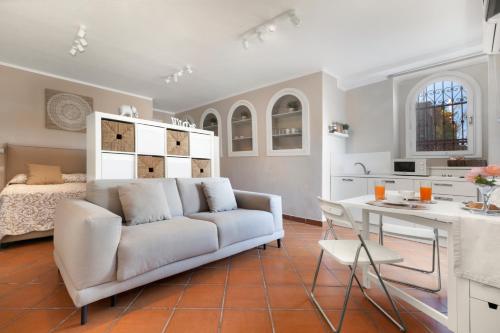 Shanti Home – Sorrento, CO