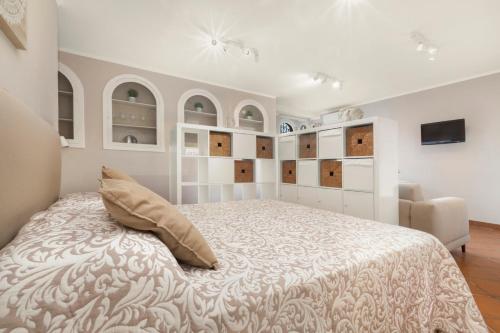 Shanti Home – Sorrento, CO