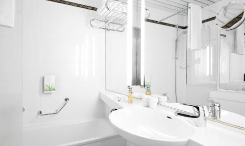 Living Hotel Kanzler Room Type - Business Double Room