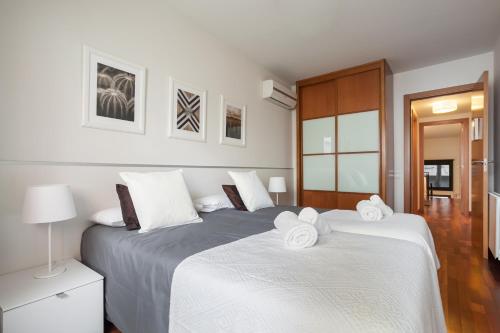 ApartsNouBcn Fira Barcelona - image 3