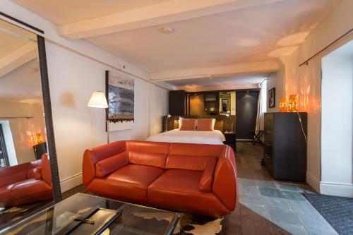 170637818 Hotel le Priori