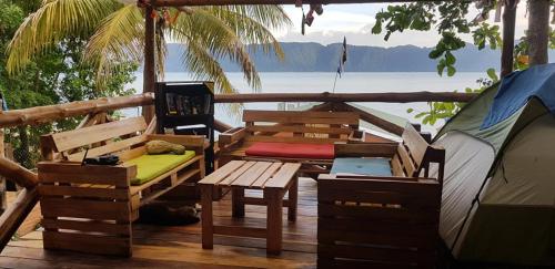 Captain Morgan Hostel Lake Coatepeque in Santa Ana