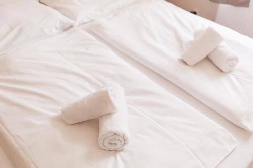 Stylish New Town Apartments - image 9