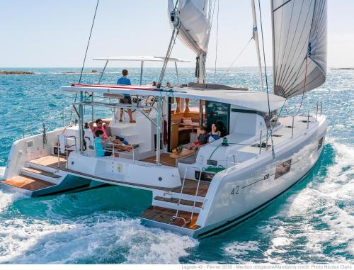 Luxury Catamaran Lagoon 42, AC & GN, Split (photo 4)