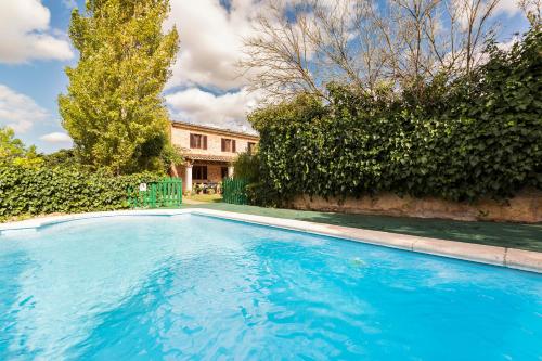  Villa Agina in Algaida