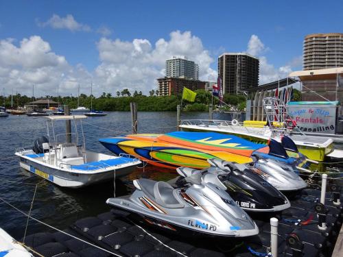 Ocean Million Dollar View Studio + Balcony #1 - image 6