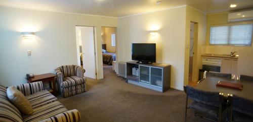 Photo - Cornwall Park Motor Inn