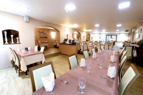 อิล ปิกโกโล มอนโด (Il Piccolo Mondo) in ลักเซมเบิร์ก