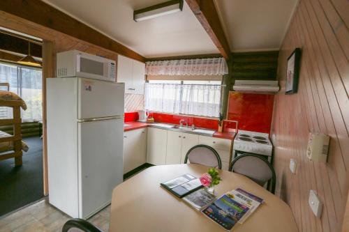 Lazy Acre Log Cabins