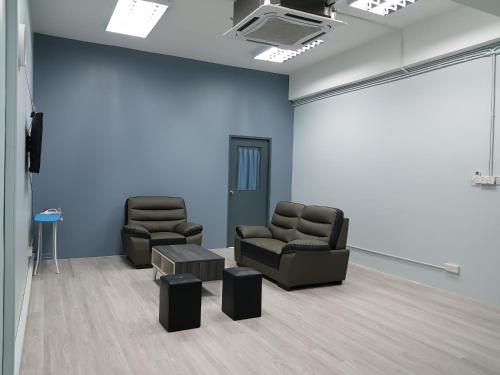 SS Homestay Borneo Housing SL4A near Damai Central