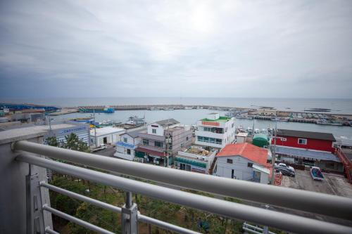 jeju moseulpo hotel