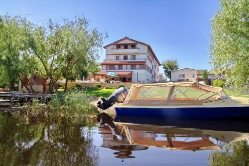 Pensiunea Pestisorul - image 7