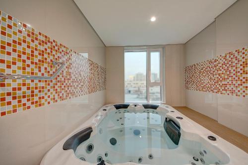 Al Khoory Atrium - image 2
