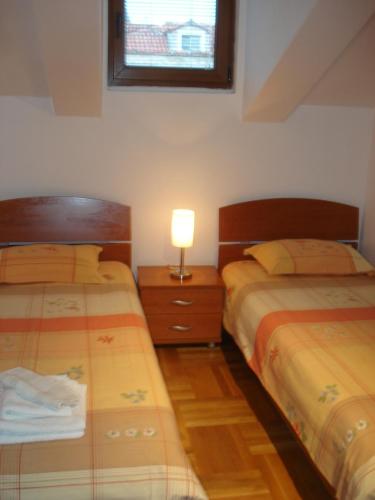 Apartments Aleksić Old Town - image 3