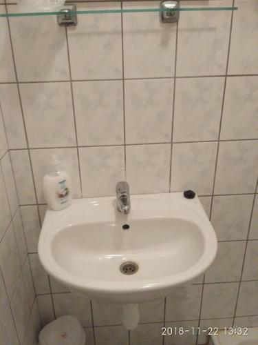  Bor Bazilika Panzio in Tarcal