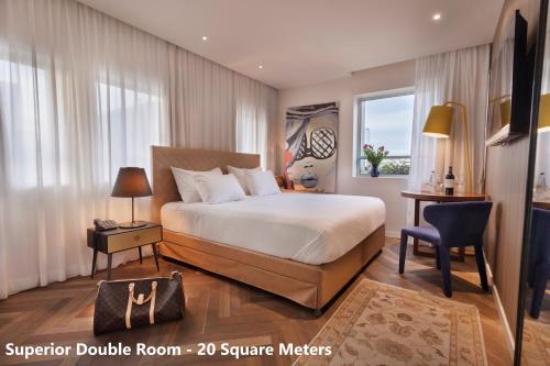 Jacob Shenkin Hotel Room Type - Superior Double Room