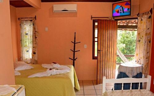 Pousada 4 Ventos Set in a prime location of Arraial Dajuda, Pousada 4 Ventos puts everything the city has to offer just outside your doorstep. The hotel offers guests a range of services and amenities designed to pro