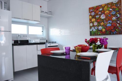 Two-Bedroom Apartment with Balcony image 3