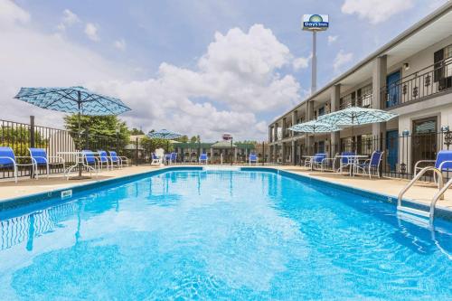 Days Inn by Wyndham Natchitoches