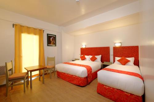 Frankfurter Deluxe Inn – Cebu City, IL