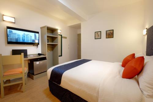 Frankfurter Deluxe Inn – Cebu City, IL