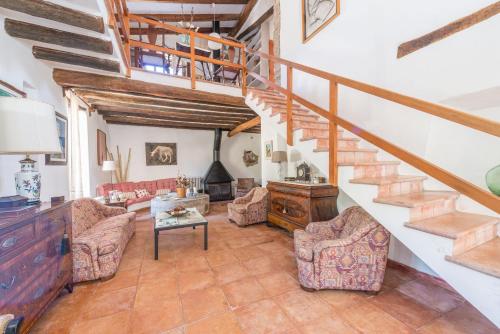 فيلا 250 متر مربع من 3 غرفة و2 حمام خاص في بويجبونينت (SOBREAMUNT) in بويجبونينت