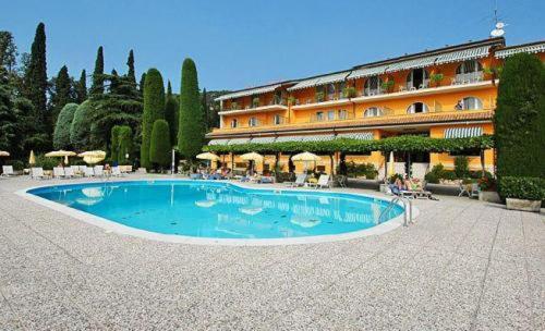 Hotel Garden - image 4
