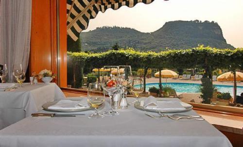 Hotel Garden - image 10
