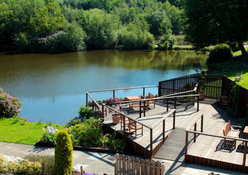 Inn On The Lake, , Derbyshire