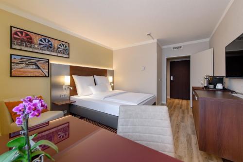 Mercure Hotel Duisburg City - image 6