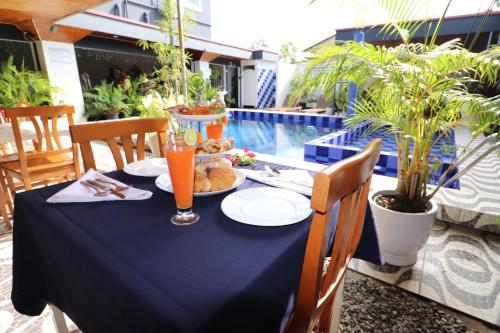 This photo about Holland Lodge Paramaribo shared on HyHotel.com