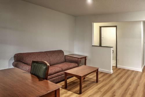 Motel 6-Dallas TX - Northwest - image 6