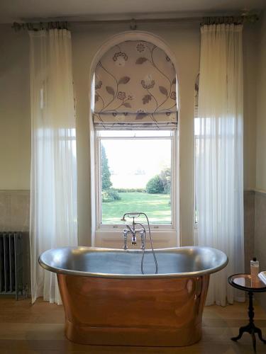 Cleatham Hall - image 3