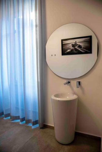 Bespoke Luxury Suites - image 12