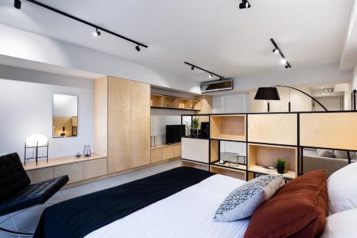 Ermou str. Elegant Apartments by UPSTREET - image 11