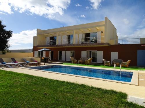  CIP V4 Algibe, Unterkunft in Albufeira