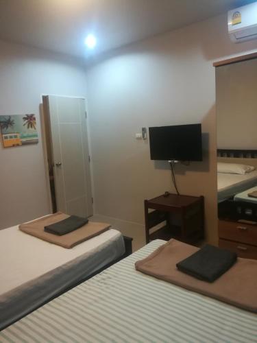 Mae Pon Hostel Mae Pon Hostel