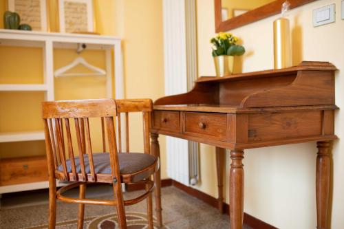 Orazio on the castle by Dimorra - main image