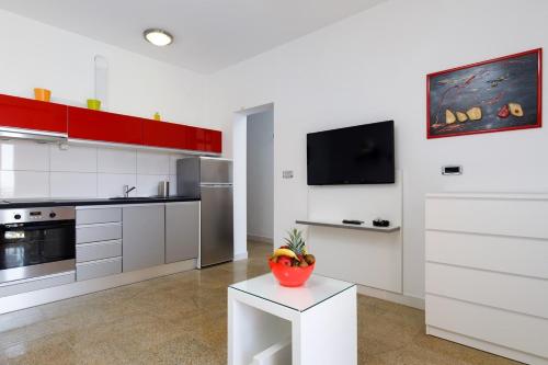 Ark Beach Apartments - image 11