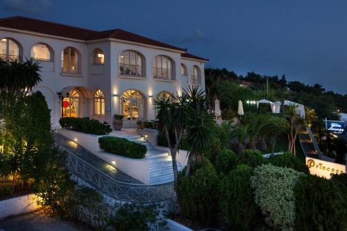 Princess Hotel - image 7