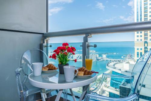 Yanjoon Holiday Homes Princess Tower Apartments In Dubai - 