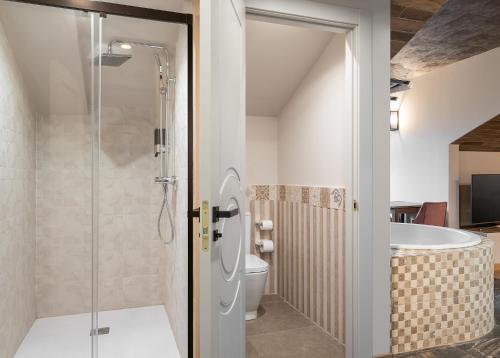 SUITE 1907 AVILES - image 10