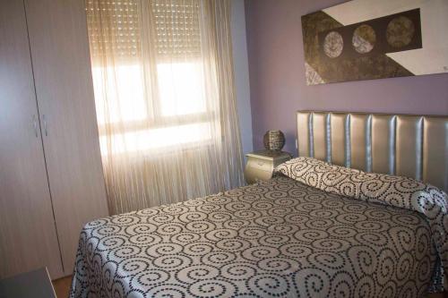 4 bedrooms, 6 beds