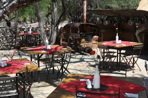 Restauracja, Roy's Rest Camp in Grootfontein