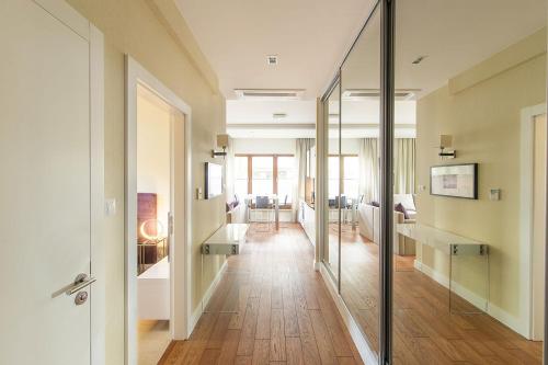 Executive Apartment with Sauna by Grand Apartments, Sopot (zdjęcie 11)