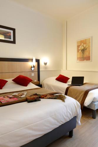HOTEL LES MARRONNIERS - main image