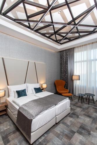 Artis Boutique Hotel - image 8