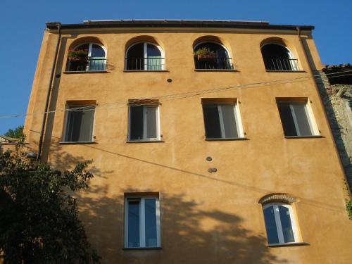 B&B Nelly G - Accommodation - Carbuta